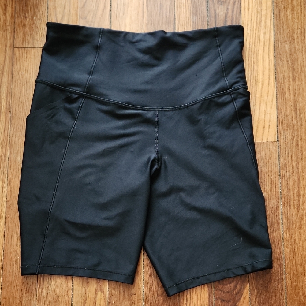All In Motion Women's Black Bike Shorts With Pocket